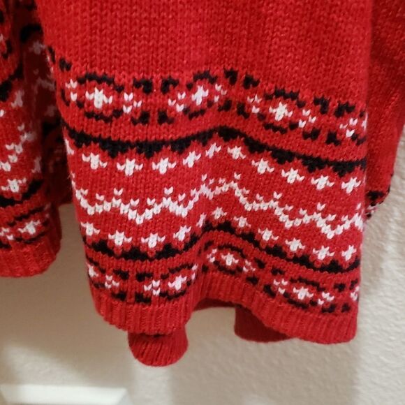Catherine's red sweater 2x - Picture 5 of 6